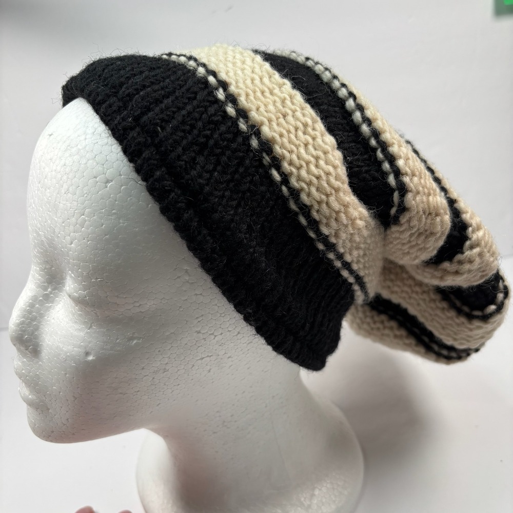 Handmade Nepal Unisex Beanie Black Cream Striped Wool Fleece Lined Slouchy Hat